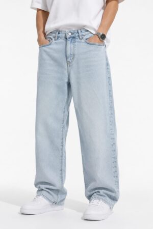 ICE BLUE STRAIGHT BAGGY JEANS
